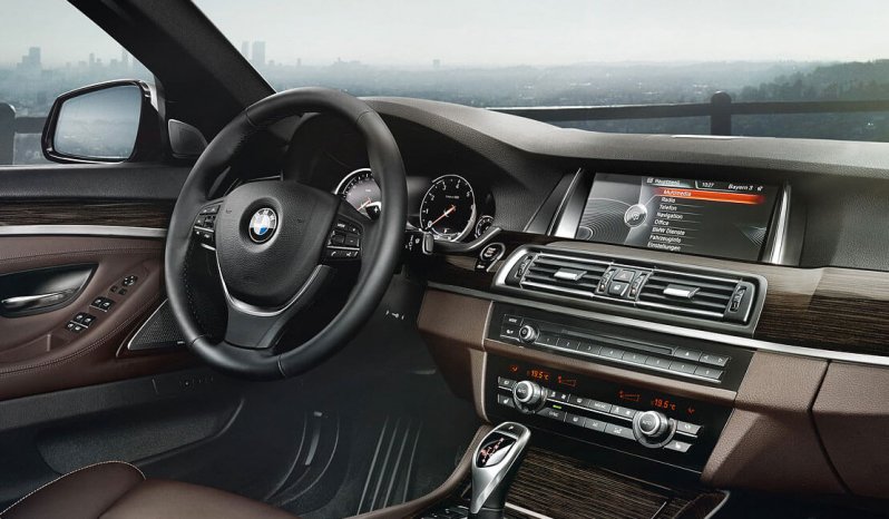 bmw2015sedan-3